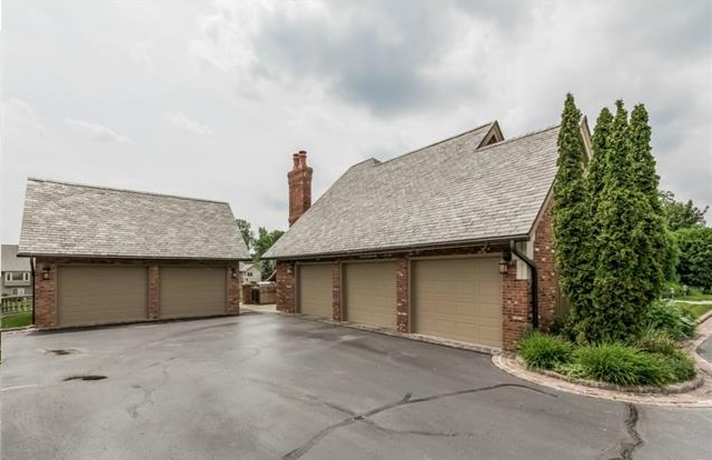 Homes for sale in Oak Arbor Rochester MI 